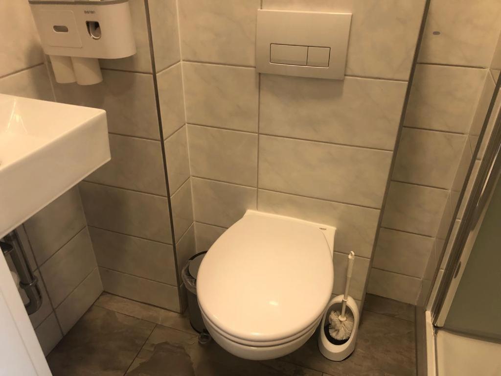 Gaestehaus Pellinger Hof Pellingen Phòng bức ảnh